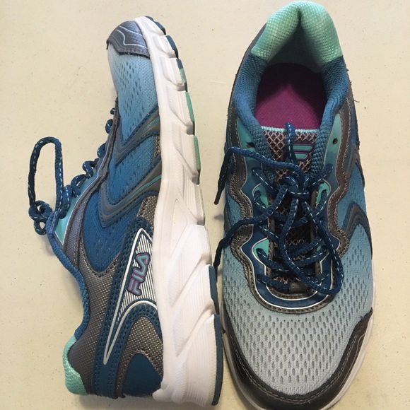 fila teal shoes